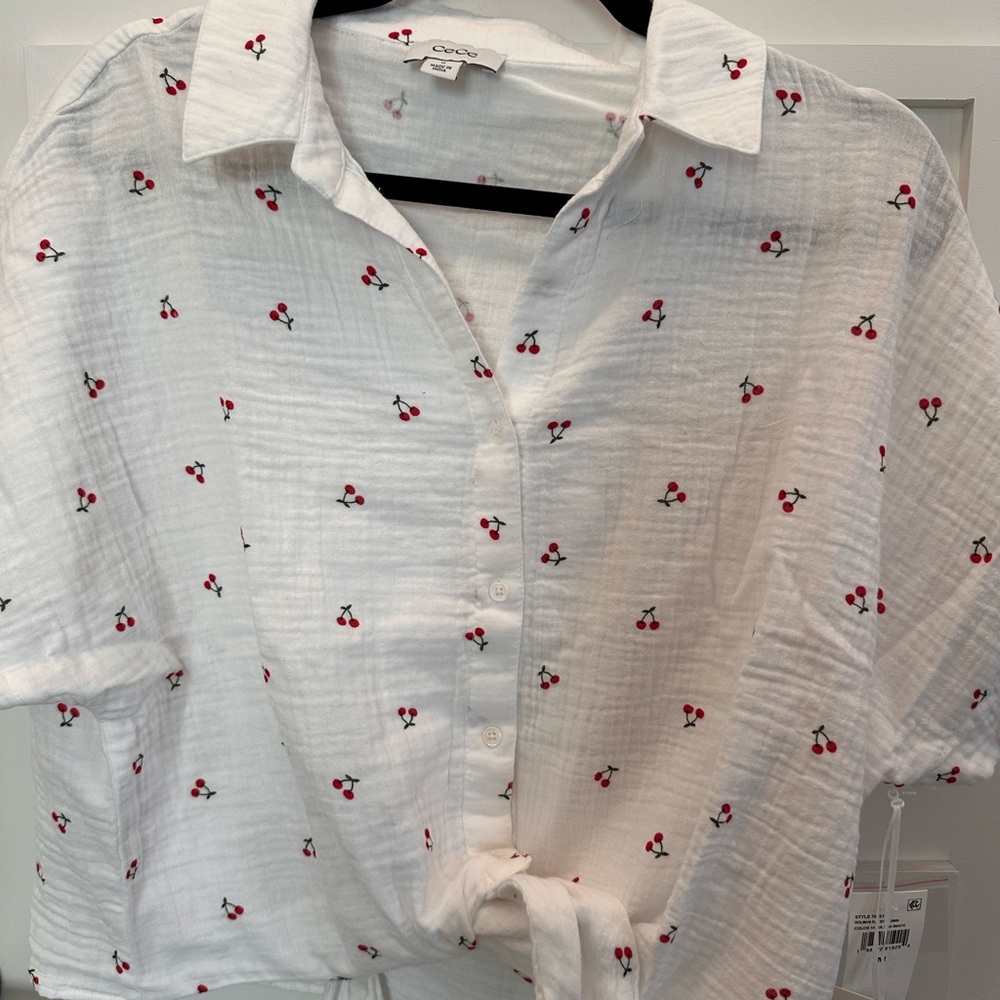 CeCe White Cherry Print Button-Up Shirt